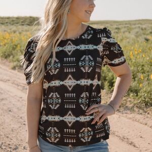NWT Sterling Kreek Black Western Aztec Print Top